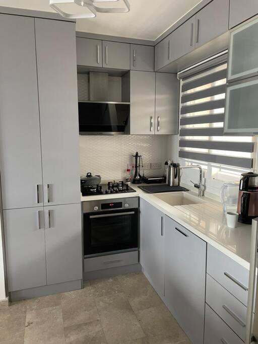 Large Super Lux Apartment In Thalassa Beach Resort Vokolidha Exterior foto